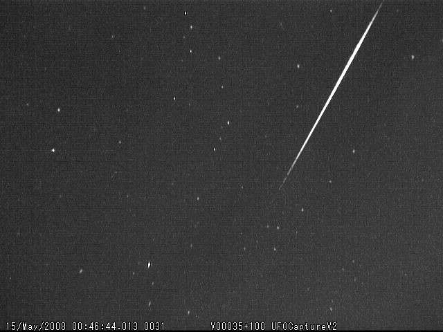 Bolide 2008_05_15_004644 UT --  R.Haver