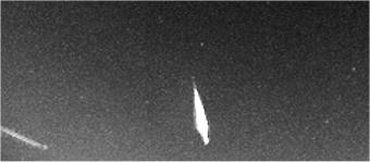 Bolide 2010_04_21_0146 UT ---  E.Stomeo (VE)