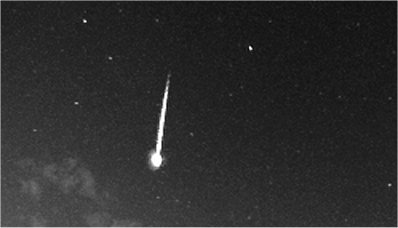 Bolide 2013_04_16_0316 UT --  E.Stomeo (VE)